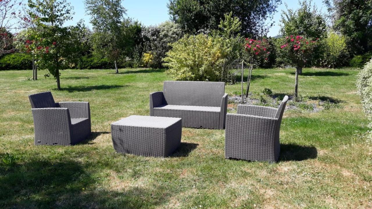Auberge Aux Marais Montmartin-en-Graignes Bagian luar foto